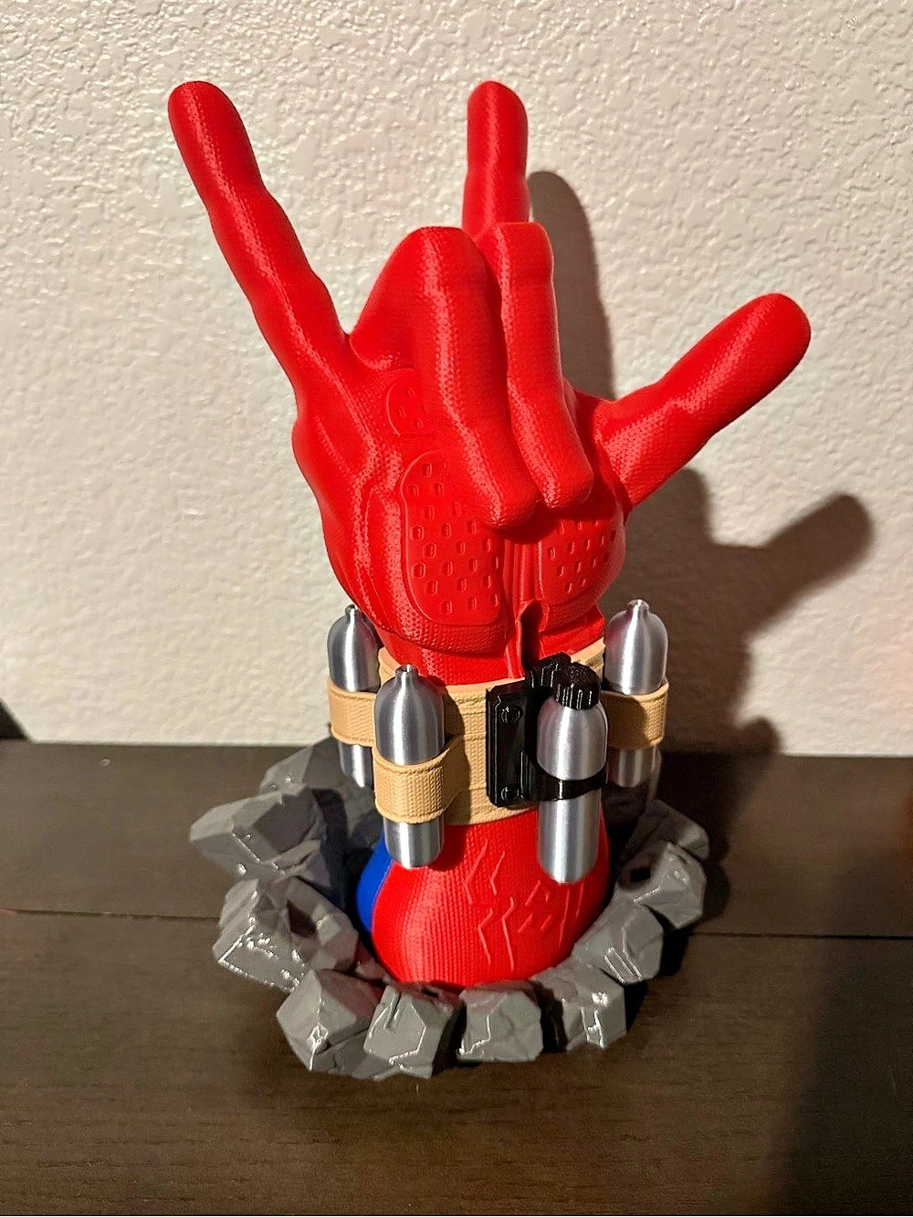 Spider-Man universal game controller stand - Picture 2 of 7